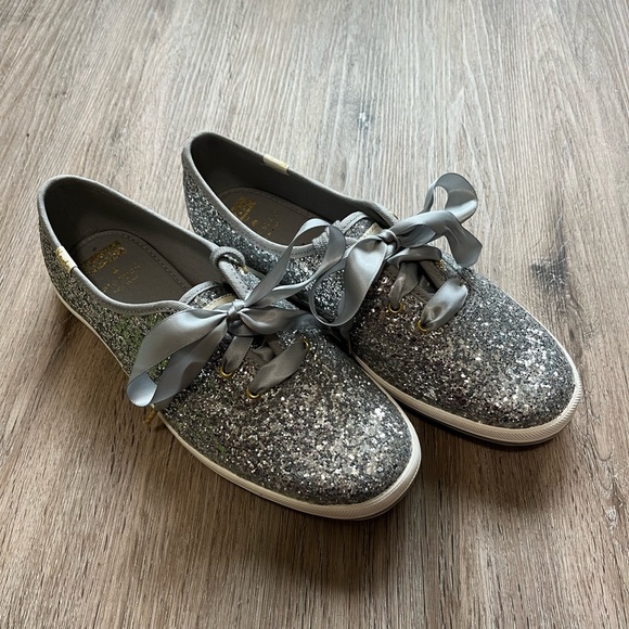 NWT Keds for Kate Spade Silver Glitter Sneaker - Picture 2 of 6